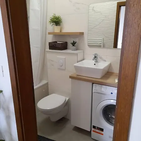 Pehar Deluxe 7 Διαμέρισμα *